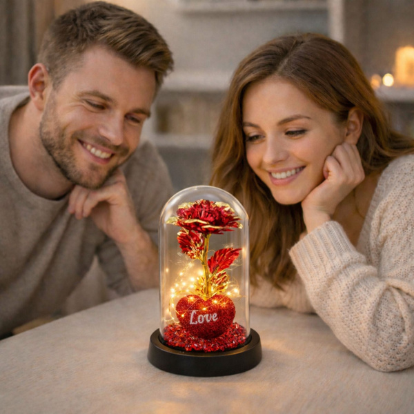 Wieczna Róża w Kopule z Oświetleniem LED Sercem Koralikami Czerwona 21x11cm
