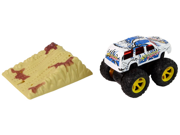 Auto Resorak Z Naciągiem Monster Truck Big Foot Gumowe Opony Rampa