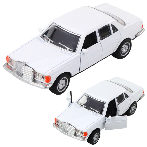 Samochód Klasyczny Metalowy Napęd Światła Dźwięki Otwierane Drzwi Mix